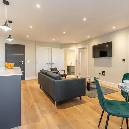 Bond House By Celador Apartments Reading Exterior photo